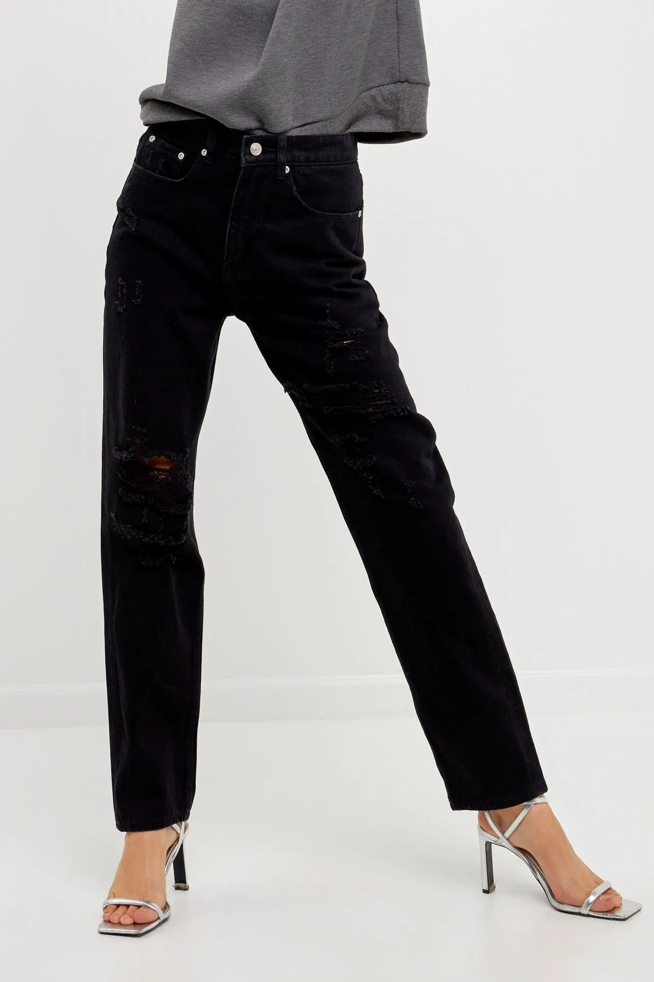 Distressed Straight Leg Jeans