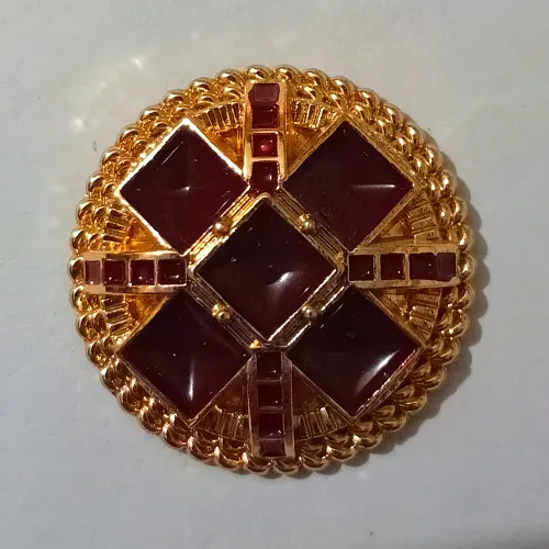 Golden Maroon With Cube Design Metal Buttons