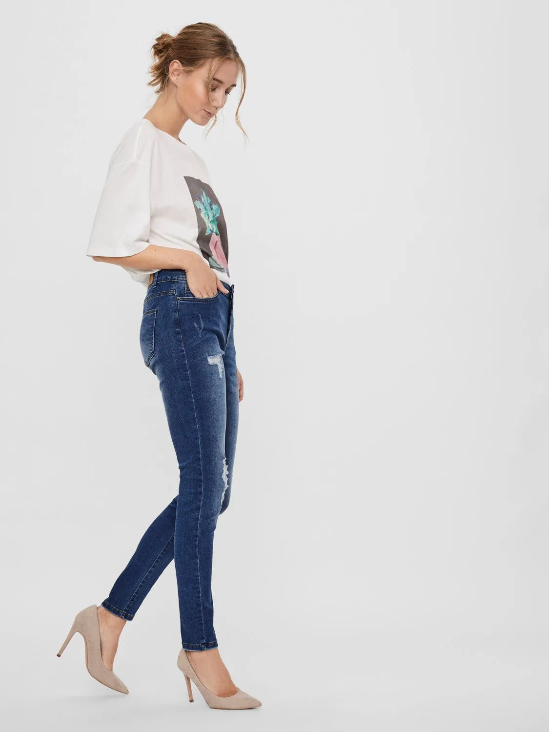 Hanna Skinny Distressed Denim Jeans